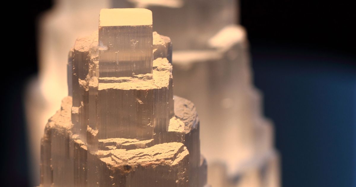 kamen-selenit-ucinky (3)